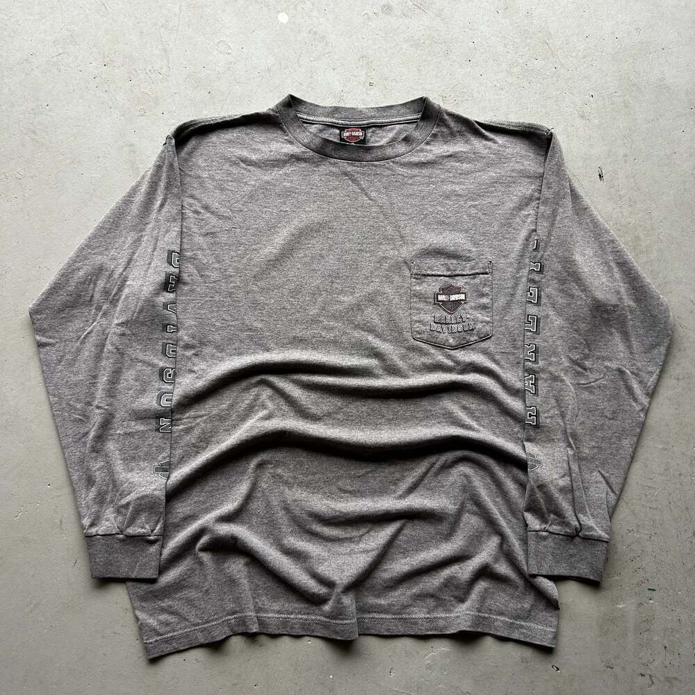 Vintage Harley-Davidson Beartooth Pass Red Lodge Long Sleeve Pocket T-Shirt